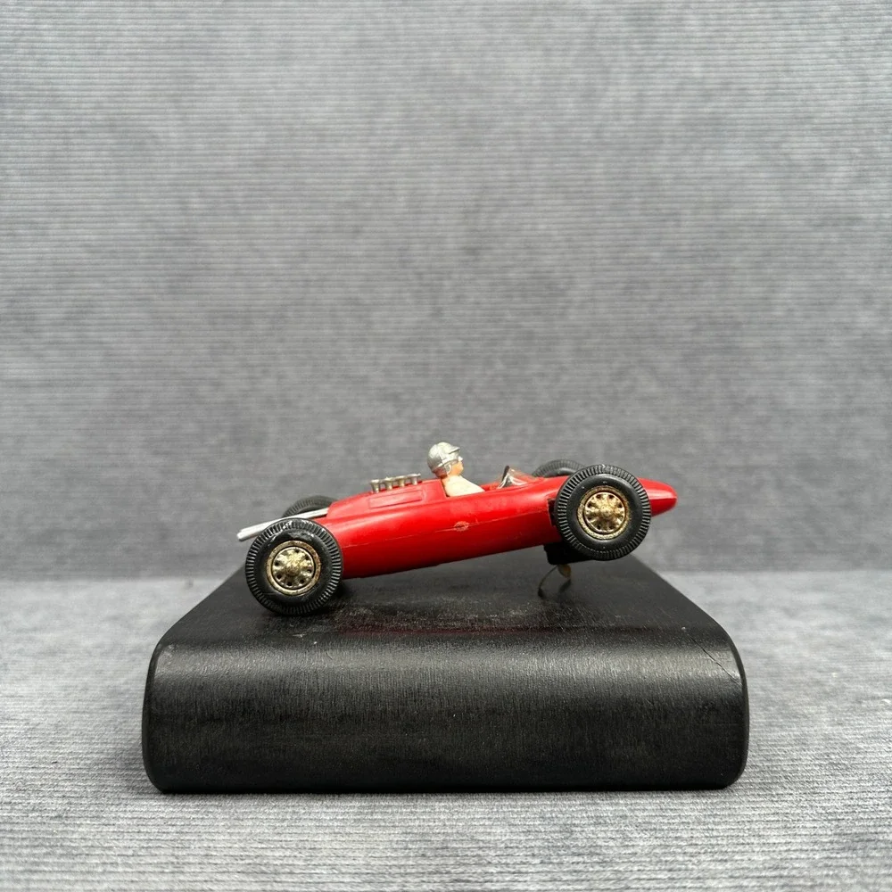 Vintage Red Plastic Slot Car Formula Racer Driver Figure 1/32 Scale 4.5 Inch